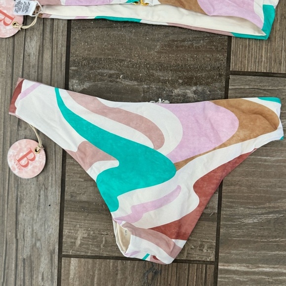 Women's B Swimwear Gemma Swim Bikini set size small - Picture 8 of 8